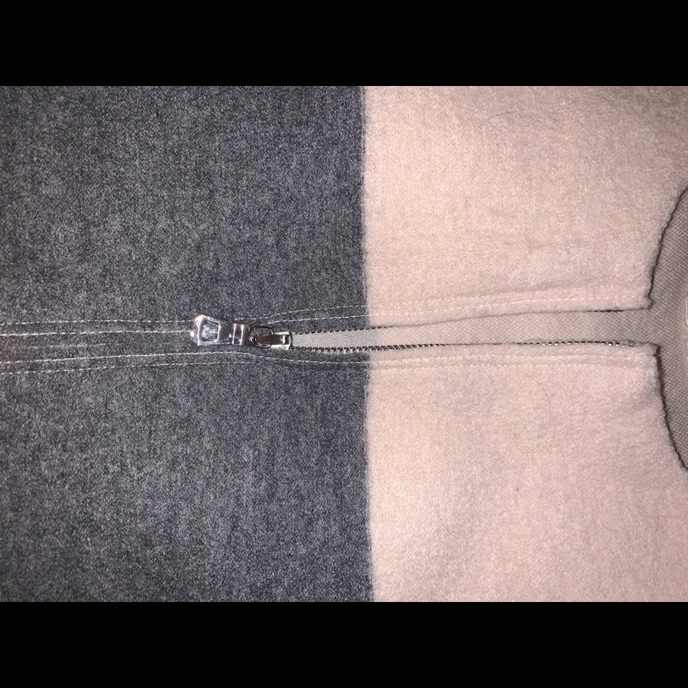 Sweater - Picture 3 of 4